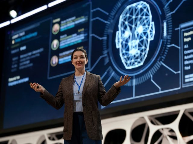 woman is speaking about technologies